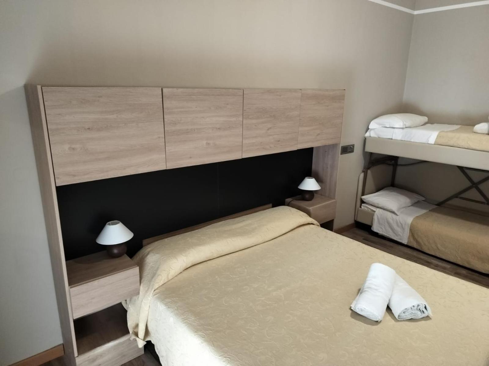 Hotel Corallo Garni 3*